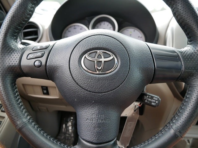 2004 Toyota RAV4 Base